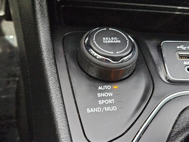 Used 2022 Jeep Cherokee Latitude Lux image 22