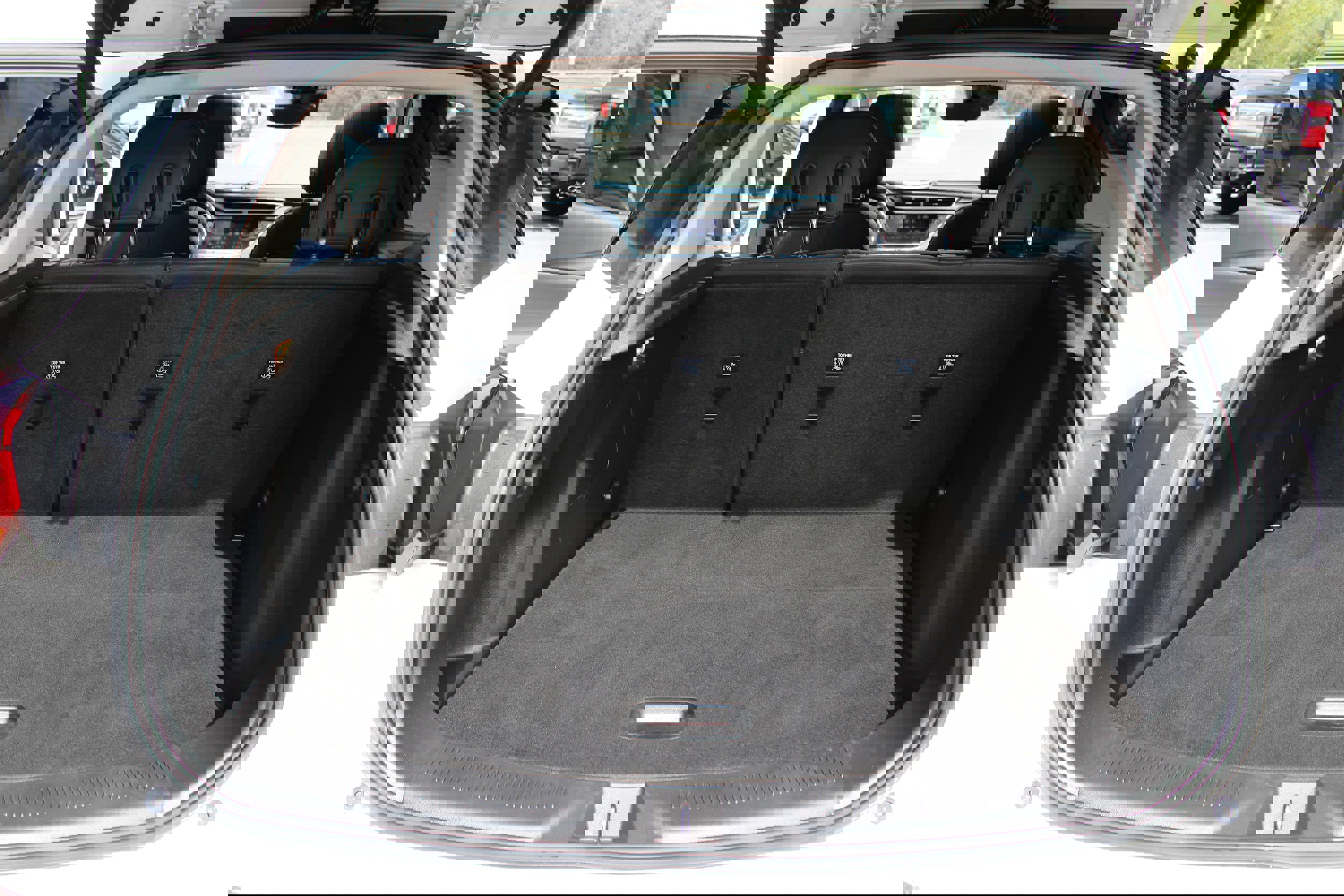 Used 2020 Buick Encore GX Essence w/ Experience Buick Package image 16