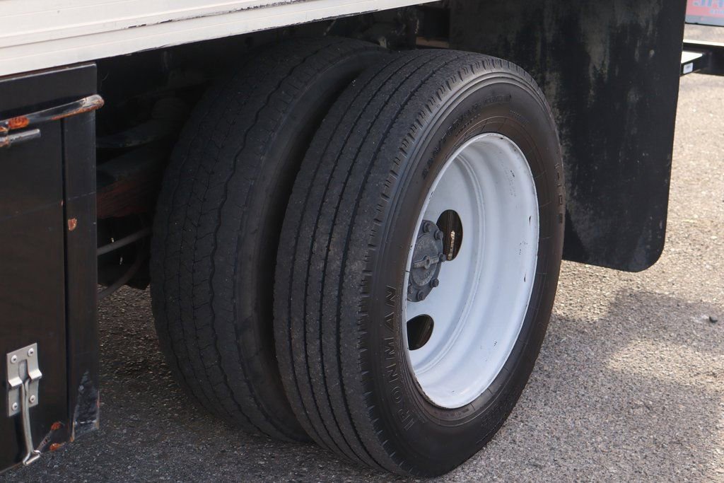 Used 2017 Ford F550 2WD Regular Cab Super Duty image 50