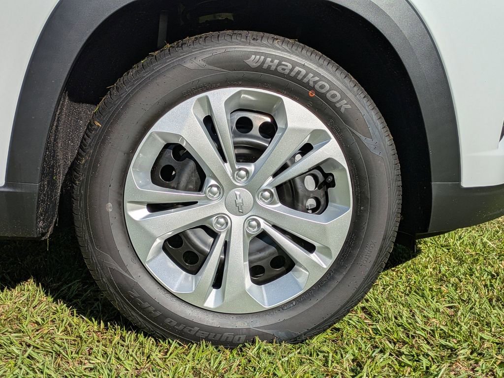 New 2026 Chevrolet Trax LS w/ Driver Confidence Package image 10