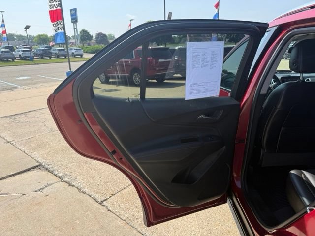 Used 2020 Chevrolet Equinox Premier AWD/4WD image 14