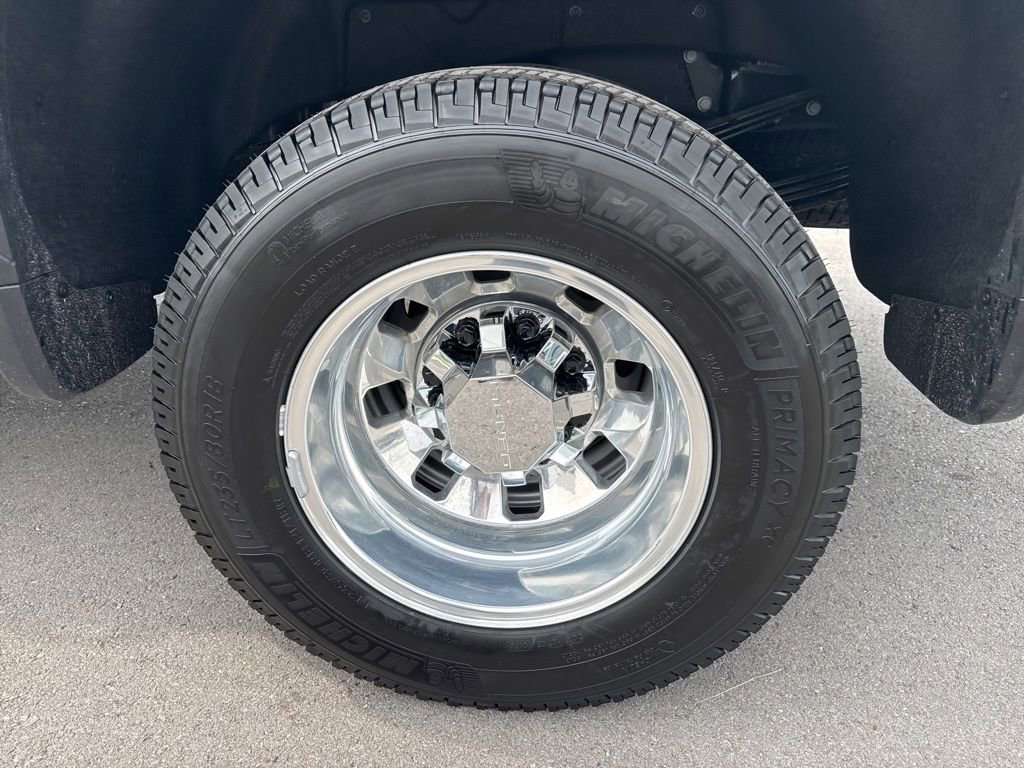 New 2026 GMC Sierra 3500 Denali Ultimate AWD/4WD image 35