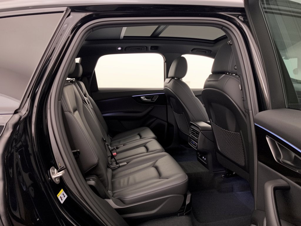 Certified 2026 Audi Q7 2.0T Premium w/ Convenience Plus Package AWD/4WD image 29