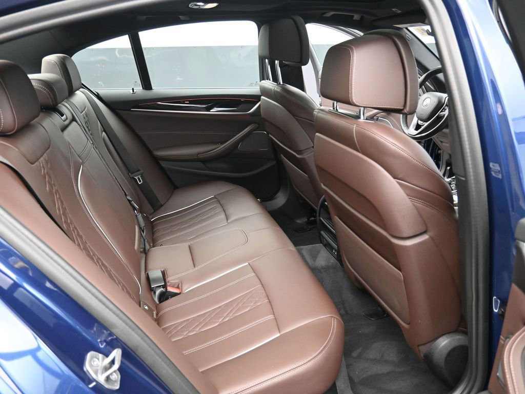 Certified 2022 BMW 540i 540i w/ Premium Package image 30
