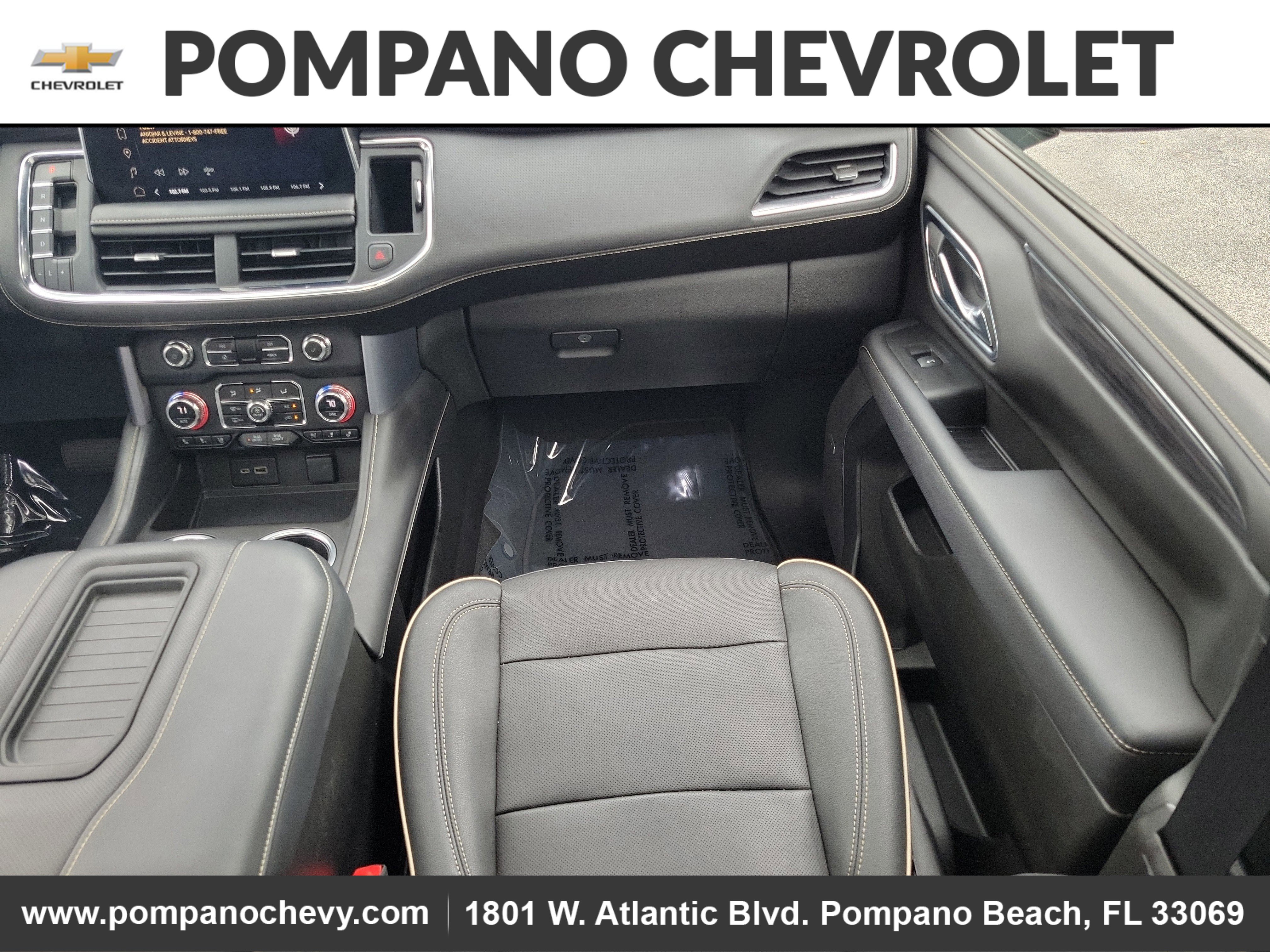 Used 2023 GMC Yukon SLT w/ SLT Premium Package image 21