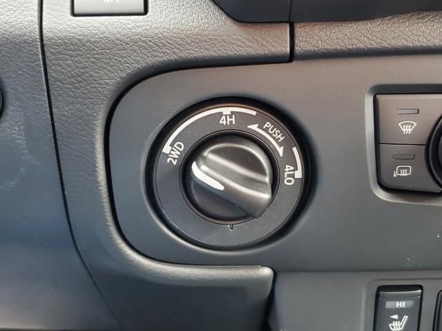 New 2026 Nissan Frontier SV image 30