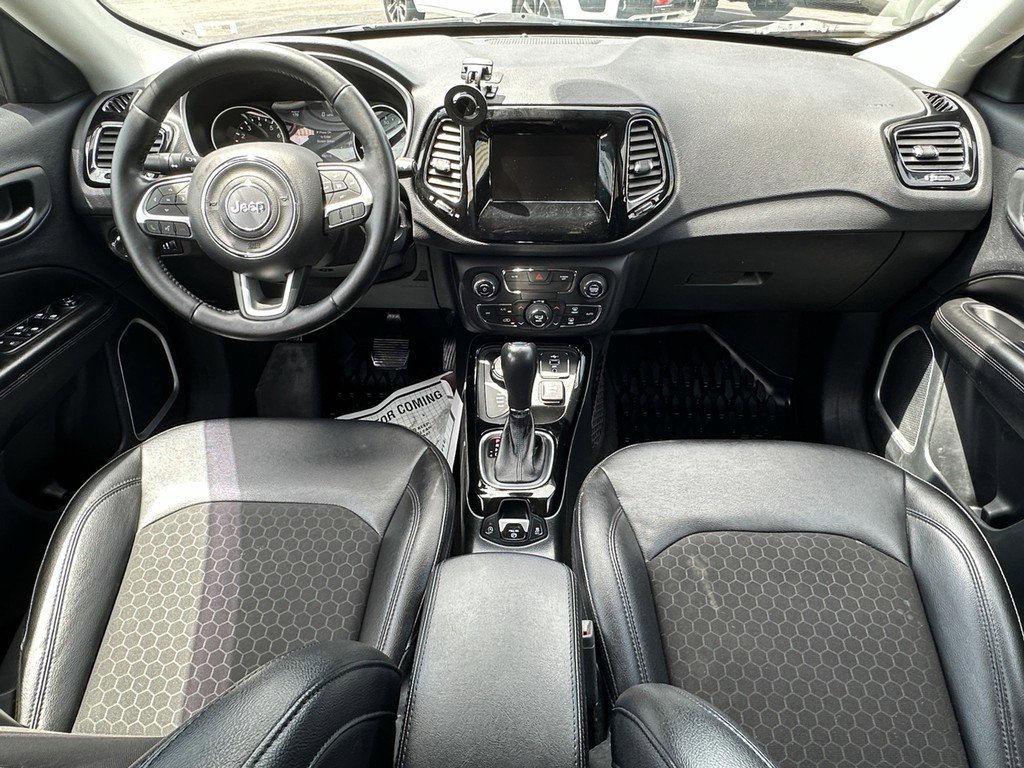 Used 2021 Jeep Compass Latitude image 23