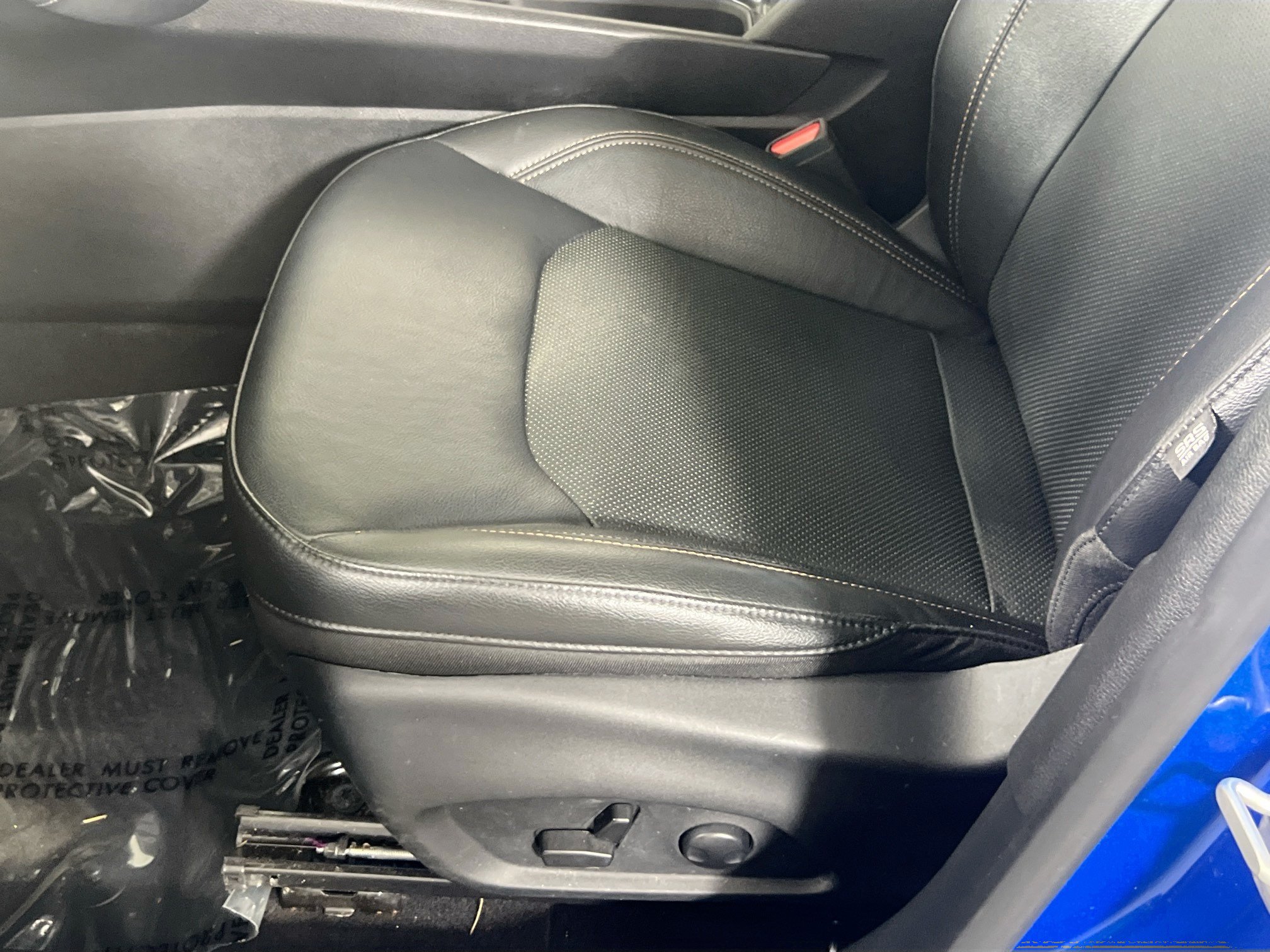 Used 2022 Jeep Compass Latitude w/ Sun and Sound Group AWD/4WD image 18