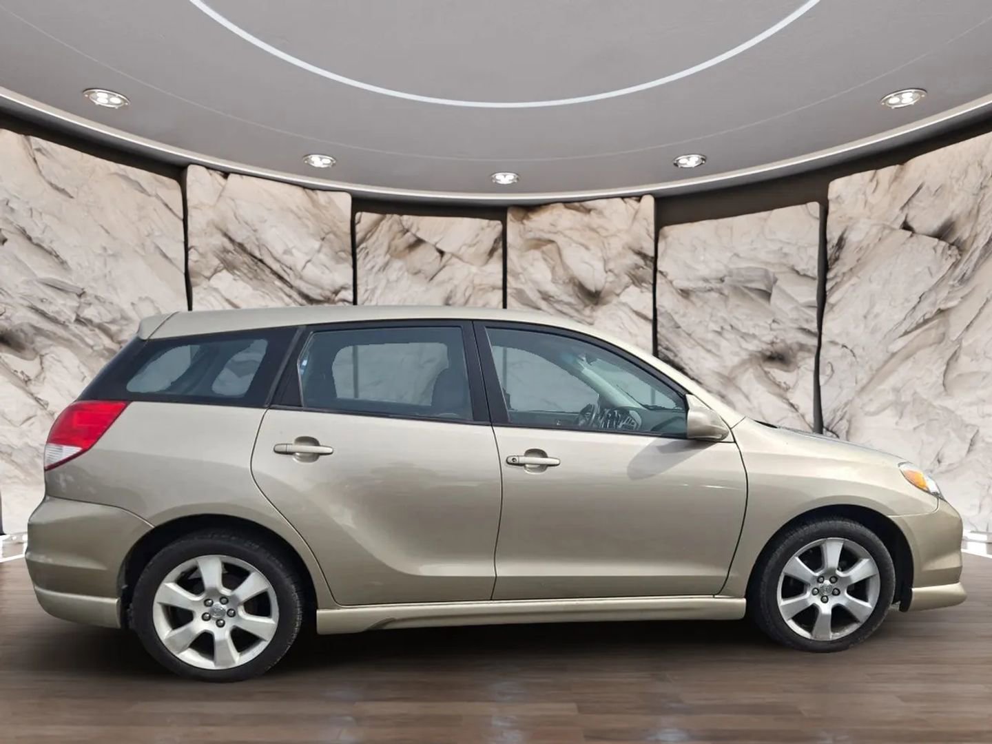 Used 2003 Toyota Matrix XR image 4