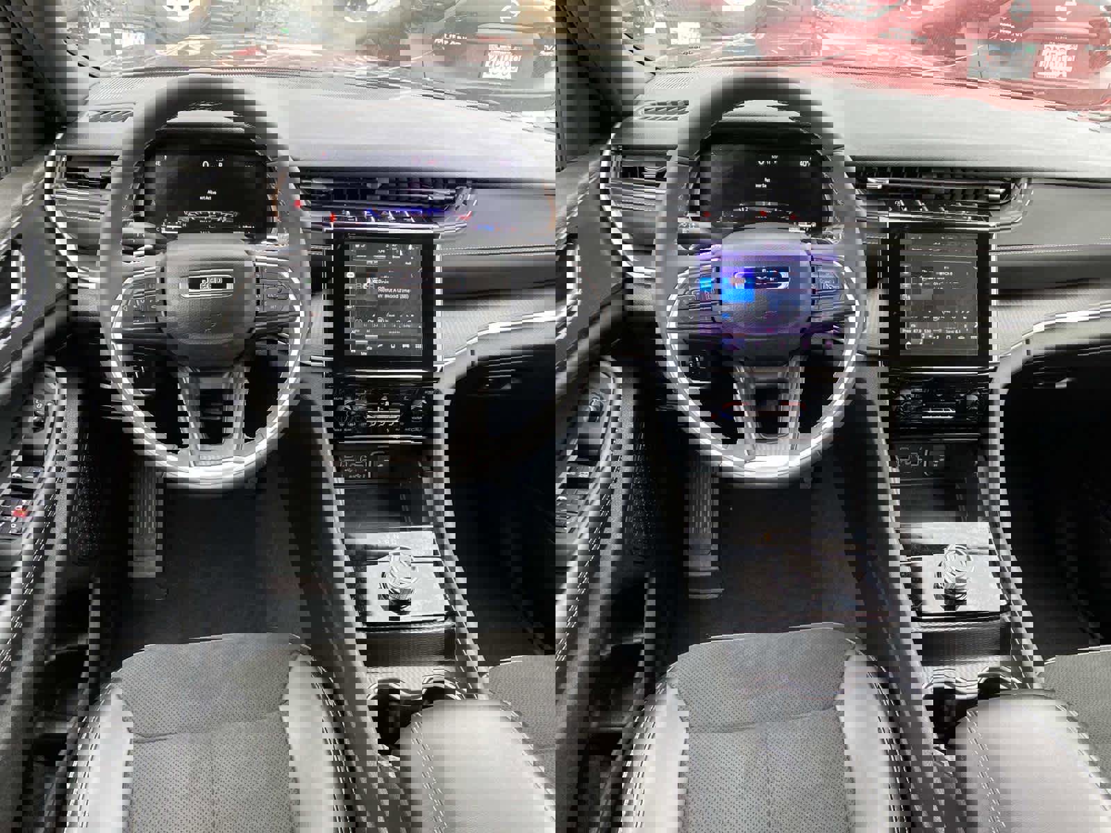 Certified 2025 Jeep Grand Cherokee L Laredo image 10