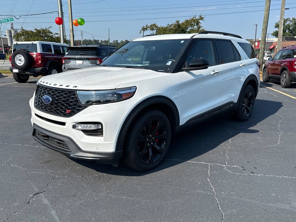 New 2024 Ford Explorer ST w/ Equipment Group 401A AWD/4WD image 7