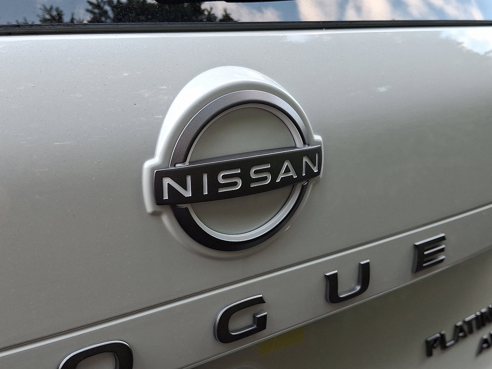 New 2026 Nissan Rogue Platinum image 6