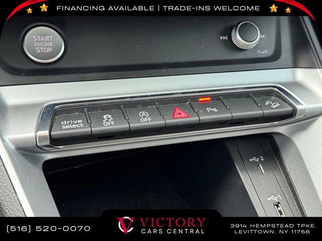 Used 2020 Audi Q3 2.0T Premium w/ Convenience Package image 32