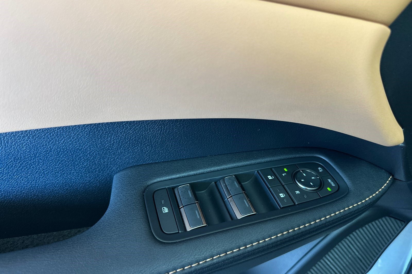 New 2026 Lexus RX 350 AWD image 13