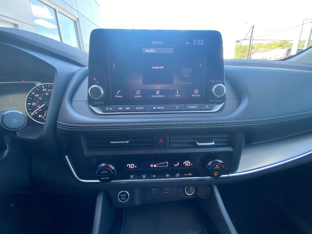 Used 2023 Nissan Rogue SV AWD/4WD image 20