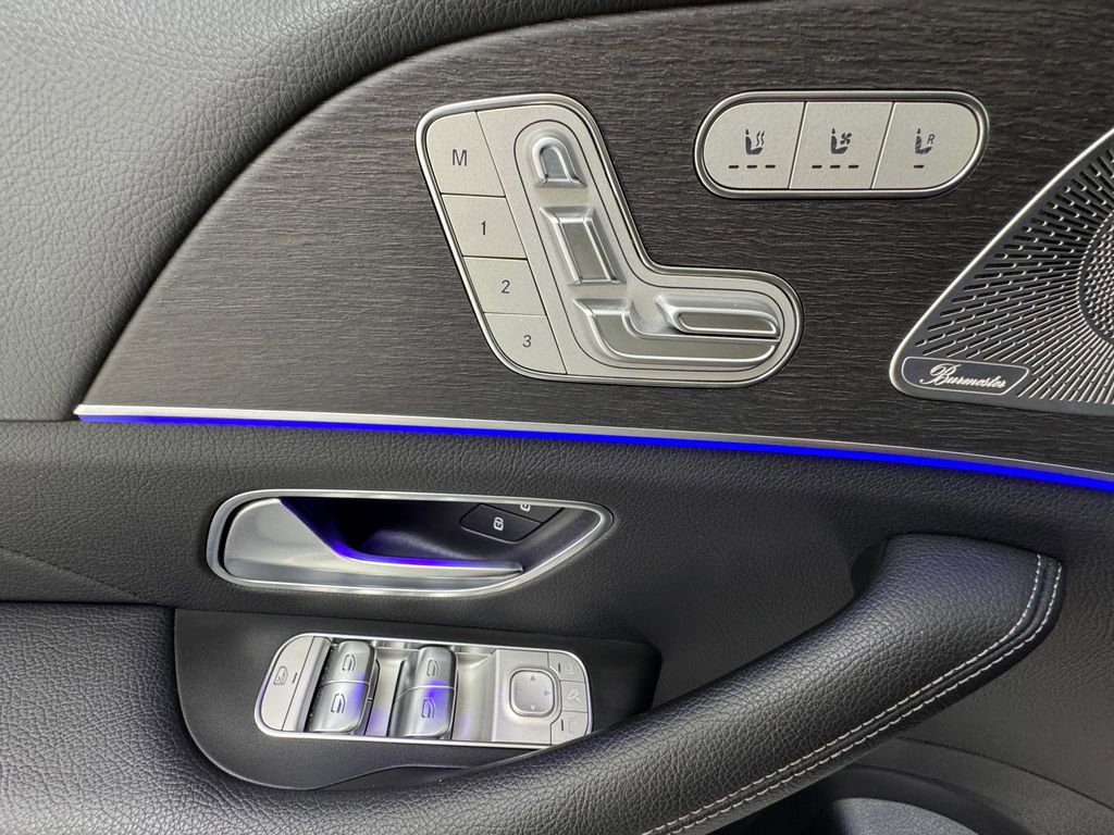 Used 2022 Mercedes-Benz GLS 450 4MATIC image 31