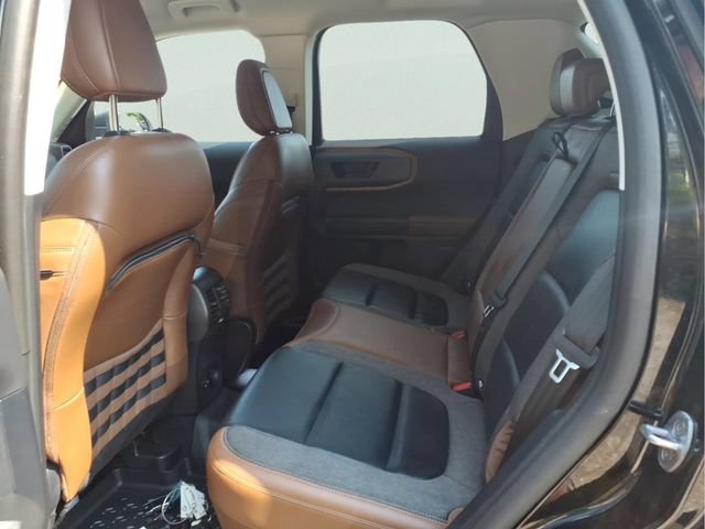Certified 2023 Ford Bronco Sport Outer Banks AWD/4WD image 9