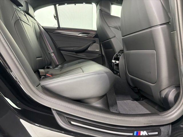 Certified 2022 BMW M5 w/ Competition Package image 23