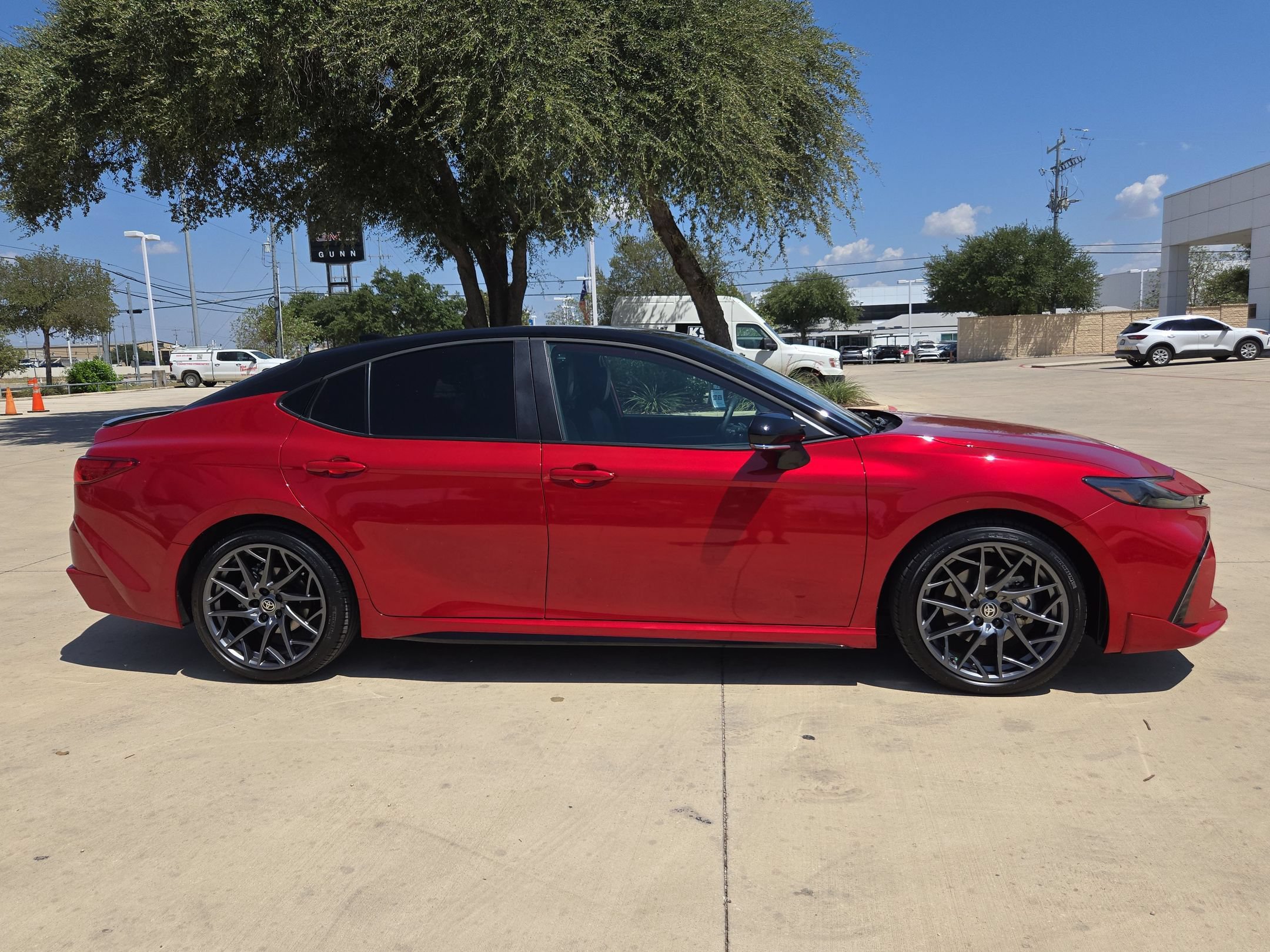 Used 2026 Toyota Camry XSE FWD image 2