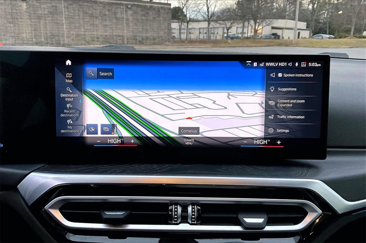 Used 2023 BMW 330i xDrive 330i xDrive w/ Driving Assistance Package image 13