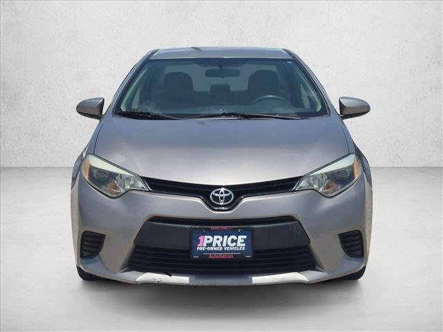 Used 2014 Toyota Corolla LE FWD image 2