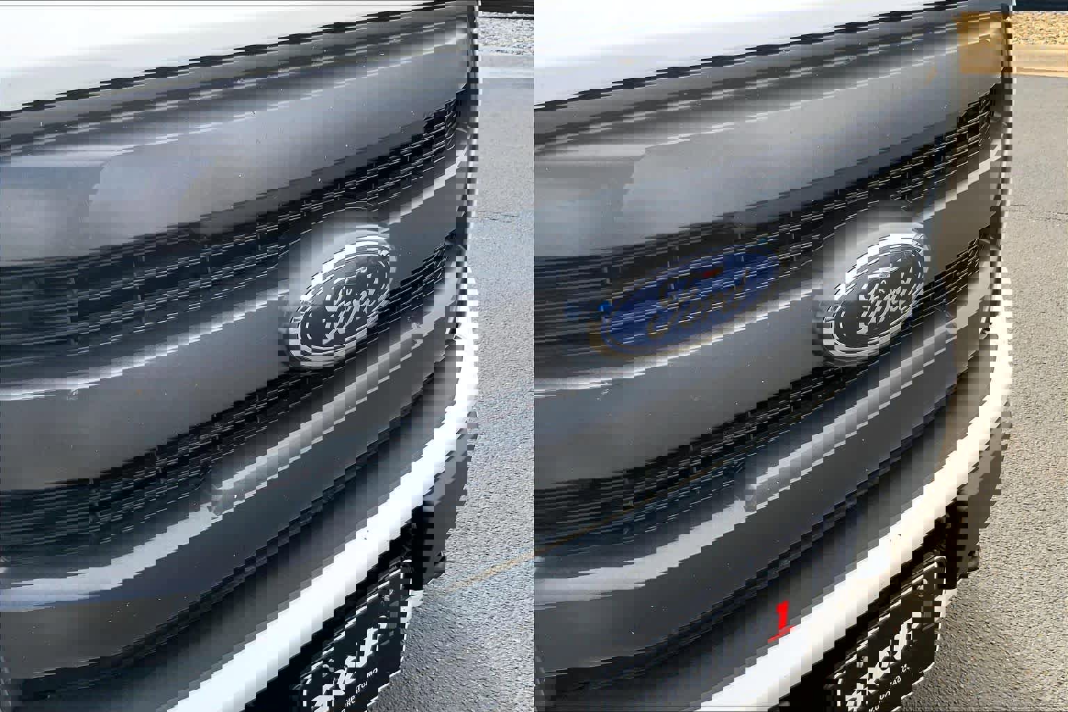 Used 2017 Ford F150 Lariat w/ Equipment Group 501A Mid image 30