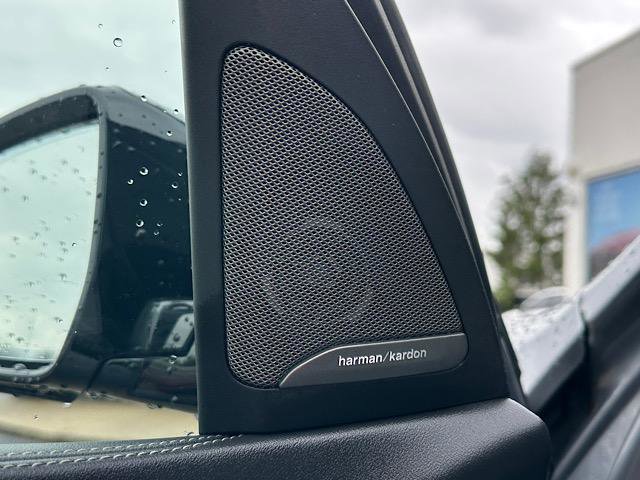 Certified 2024 BMW X7 xDrive40i w/ M Sport Package image 19