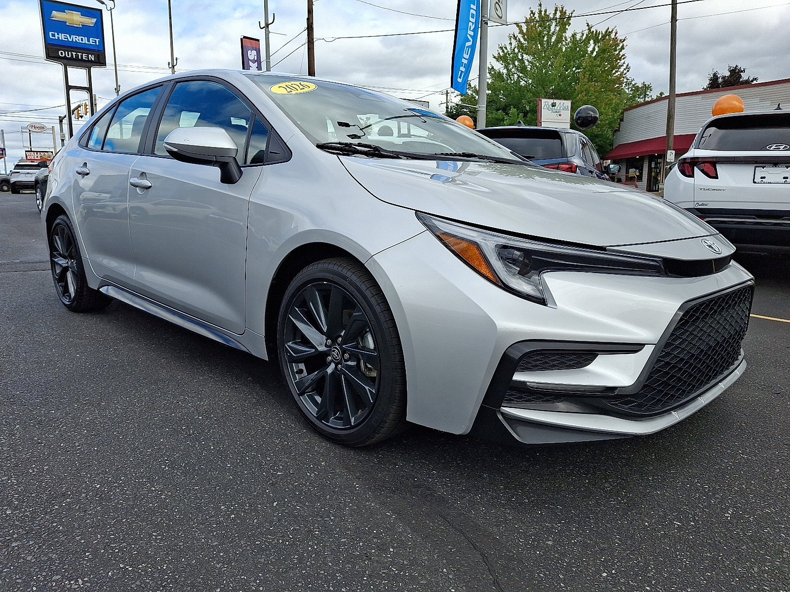 Used 2026 Toyota Corolla SE FWD image 7