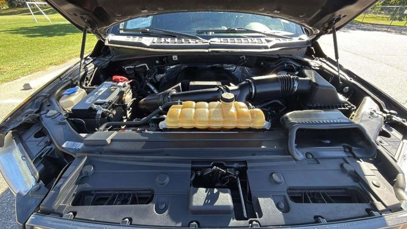 Used 2017 Ford F150 Lariat w/ Equipment Group 502A Luxury image 20