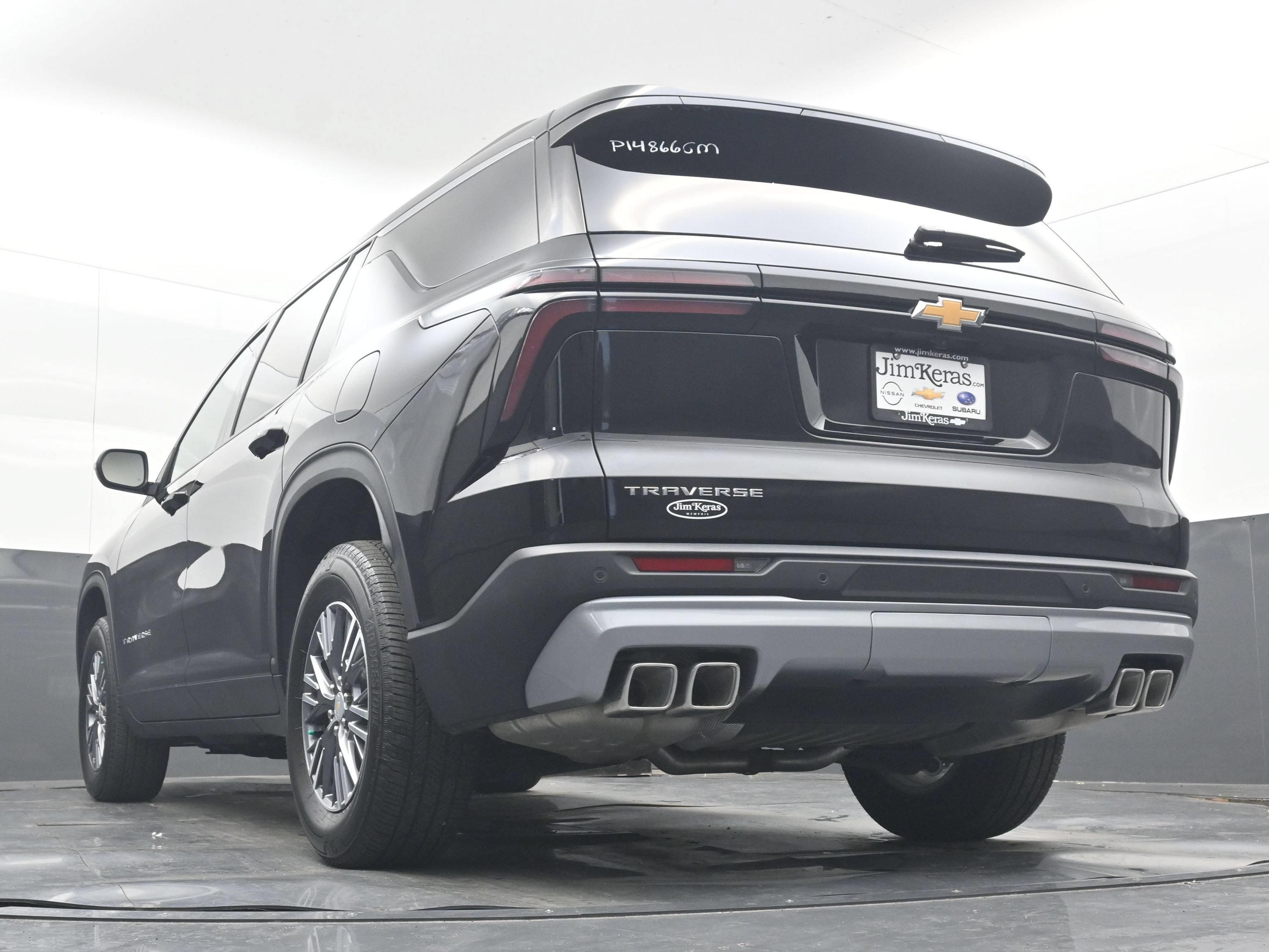 Certified 2026 Chevrolet Traverse LT FWD image 39