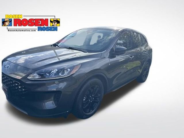 Used 2020 Ford Escape SE Sport image 1