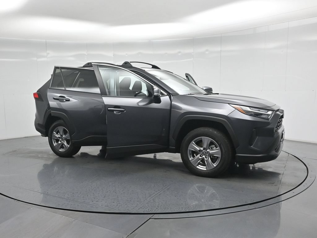 Used 2024 Toyota RAV4 XLE w/ Convenience Package FWD image 32