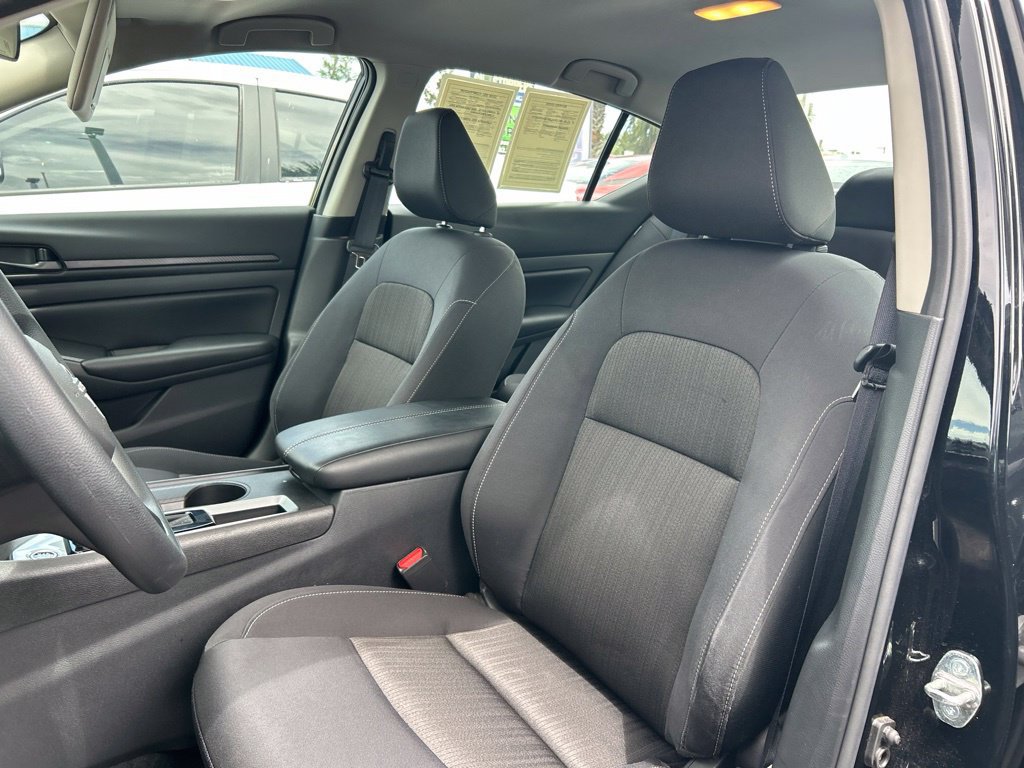 Certified 2025 Nissan Altima 2.5 S FWD image 21