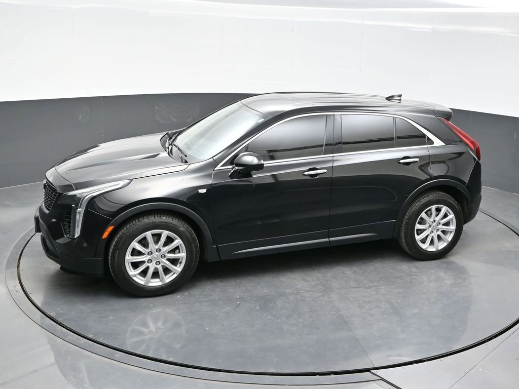 Used 2019 Cadillac XT4 Luxury w/ Cold Weather Package FWD image 35