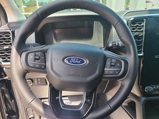 Used 2025 Ford Ranger XLT w/ Equipment Group 301A High image 8