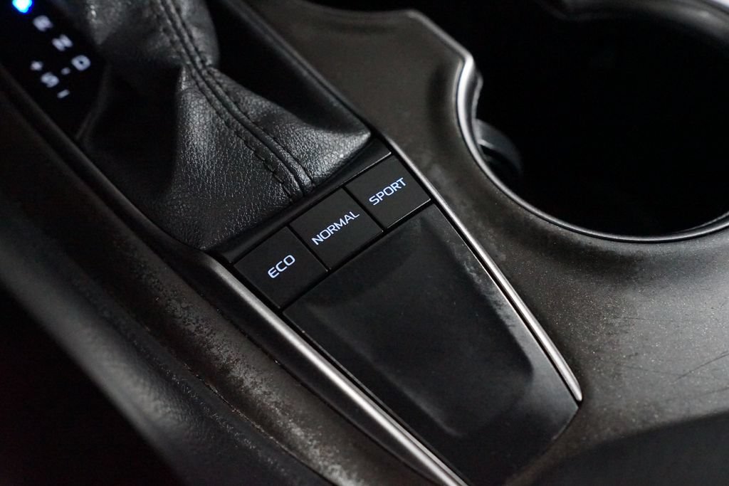 Certified 2024 Toyota Camry SE FWD image 22