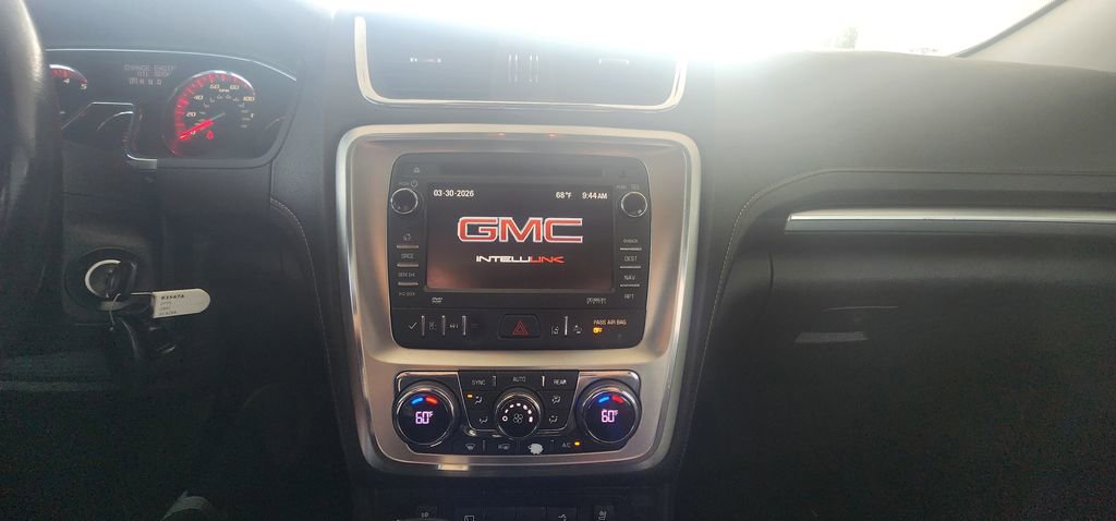 Used 2015 GMC Acadia SLT image 20
