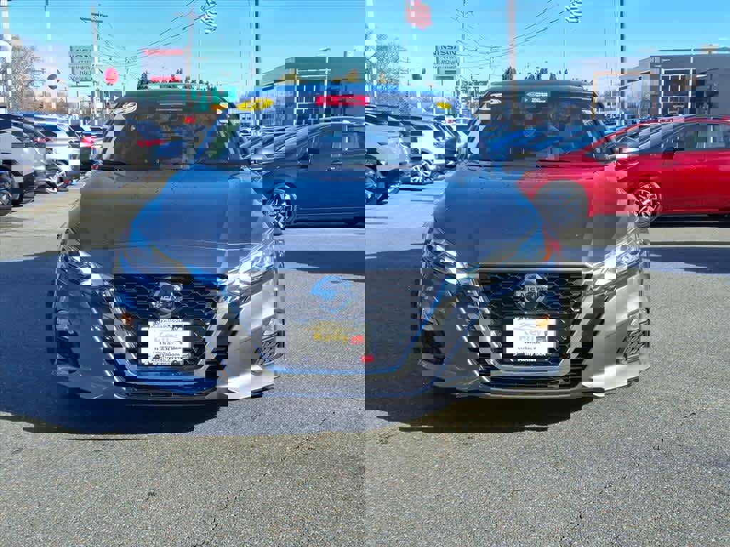 Certified 2022 Nissan Altima 2.5 SV image 2