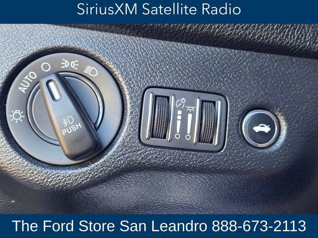 Used 2019 Dodge Challenger R/T Scat Pack w/ Shaker Package RWD image 26