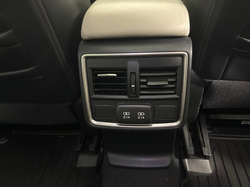 Used 2023 Subaru Forester Limited AWD/4WD image 29