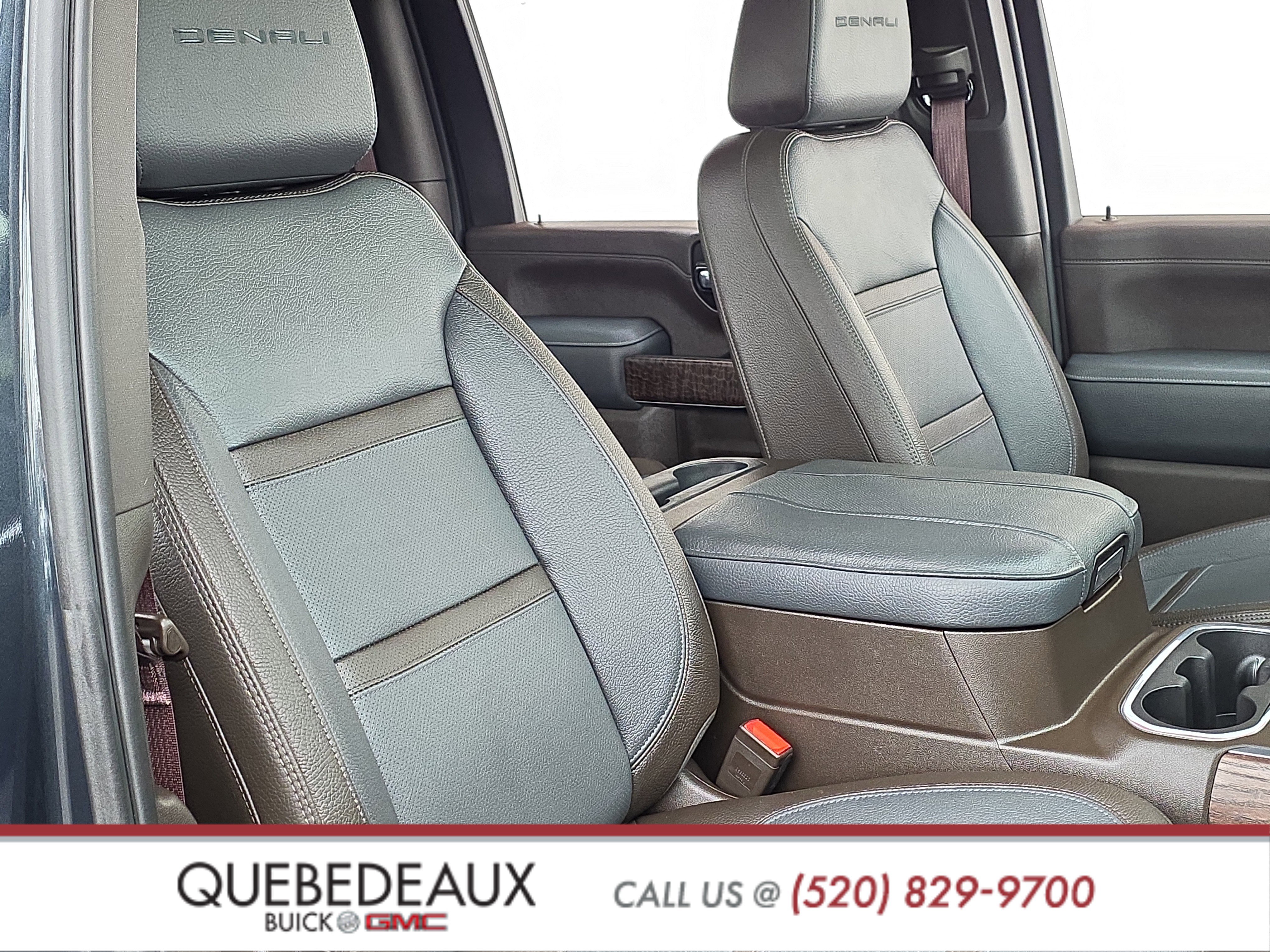 Used 2023 GMC Sierra 3500 Denali AWD/4WD image 37