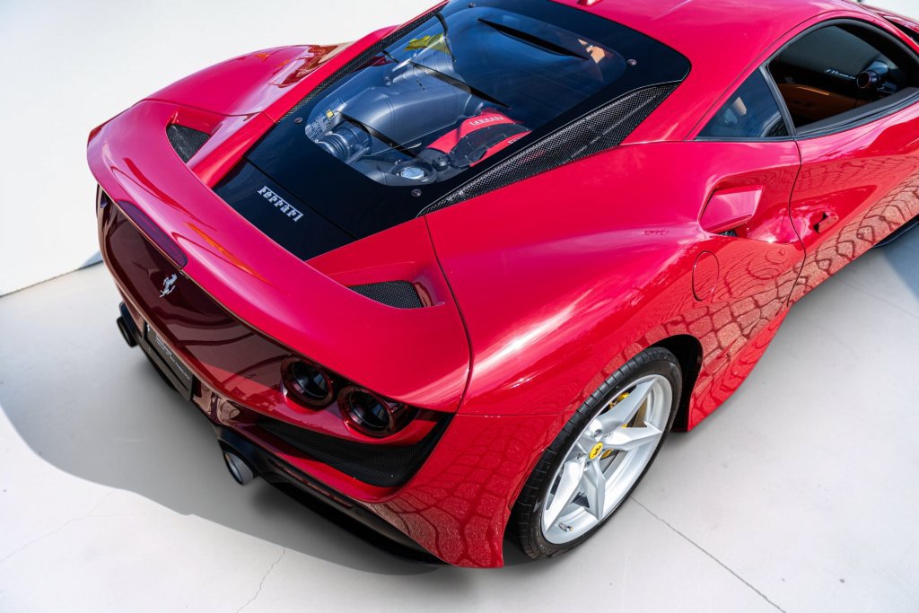 Certified 2022 Ferrari F8 Tributo RWD image 21