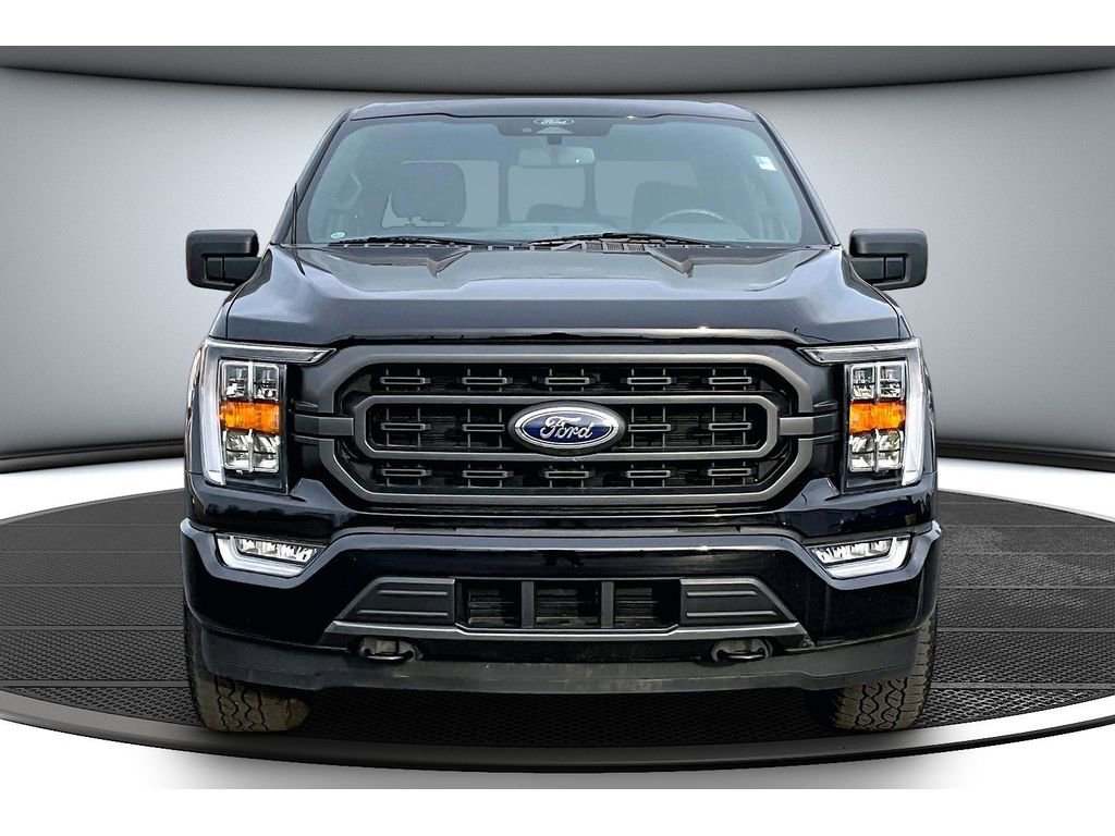 Used 2022 Ford F150 XLT w/ Equipment Group 302A High AWD/4WD image 4