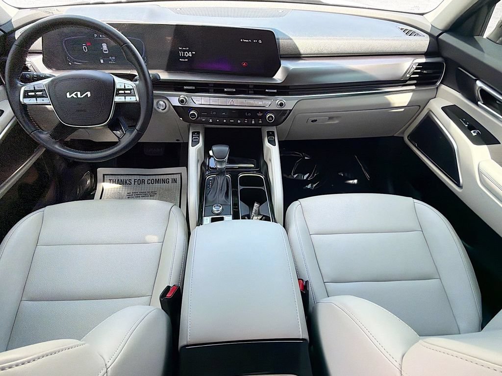 Certified 2024 Kia Telluride S FWD image 14