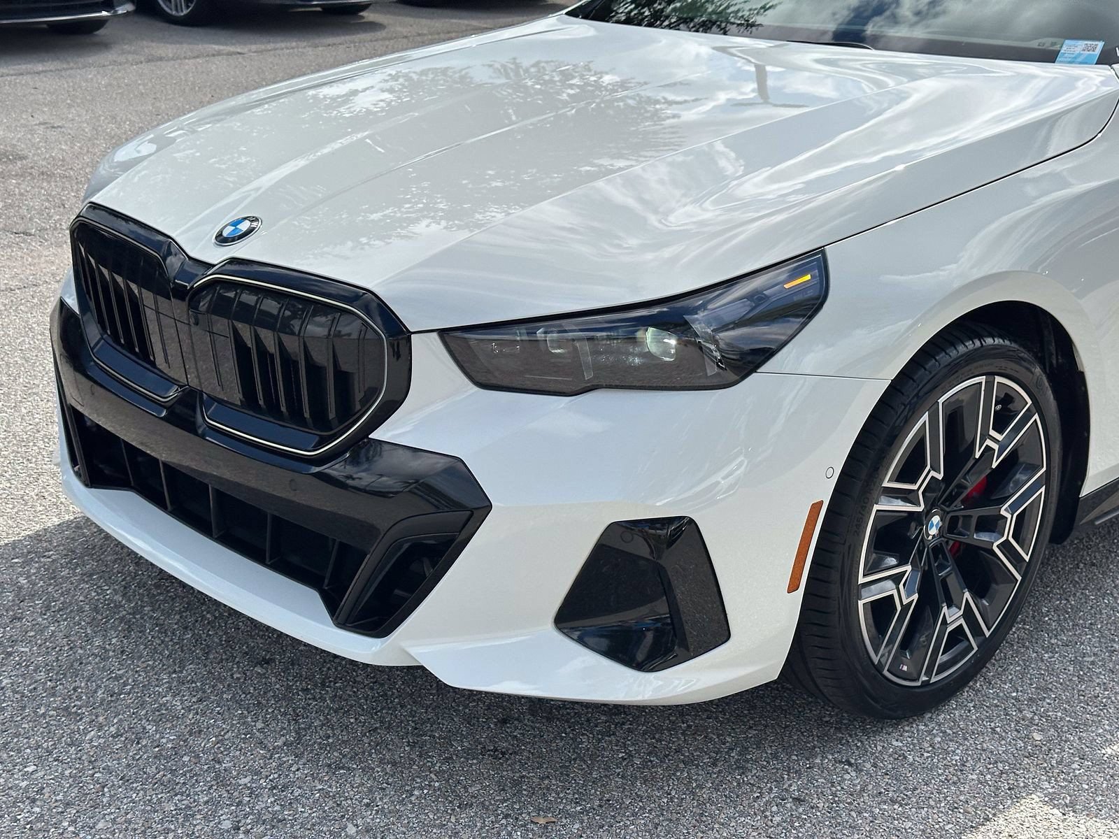 Certified 2024 BMW 530i w/ M Sport Package RWD image 8