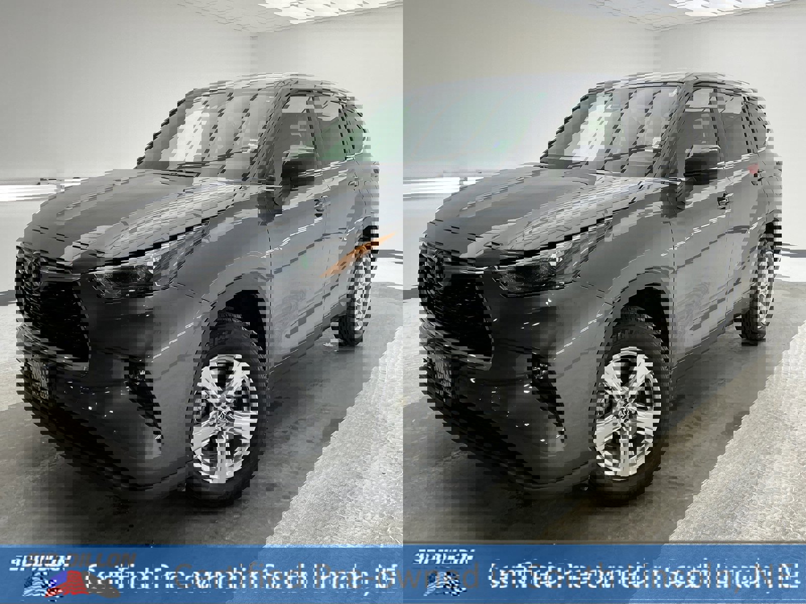 Used 2023 Toyota Highlander LE video 1