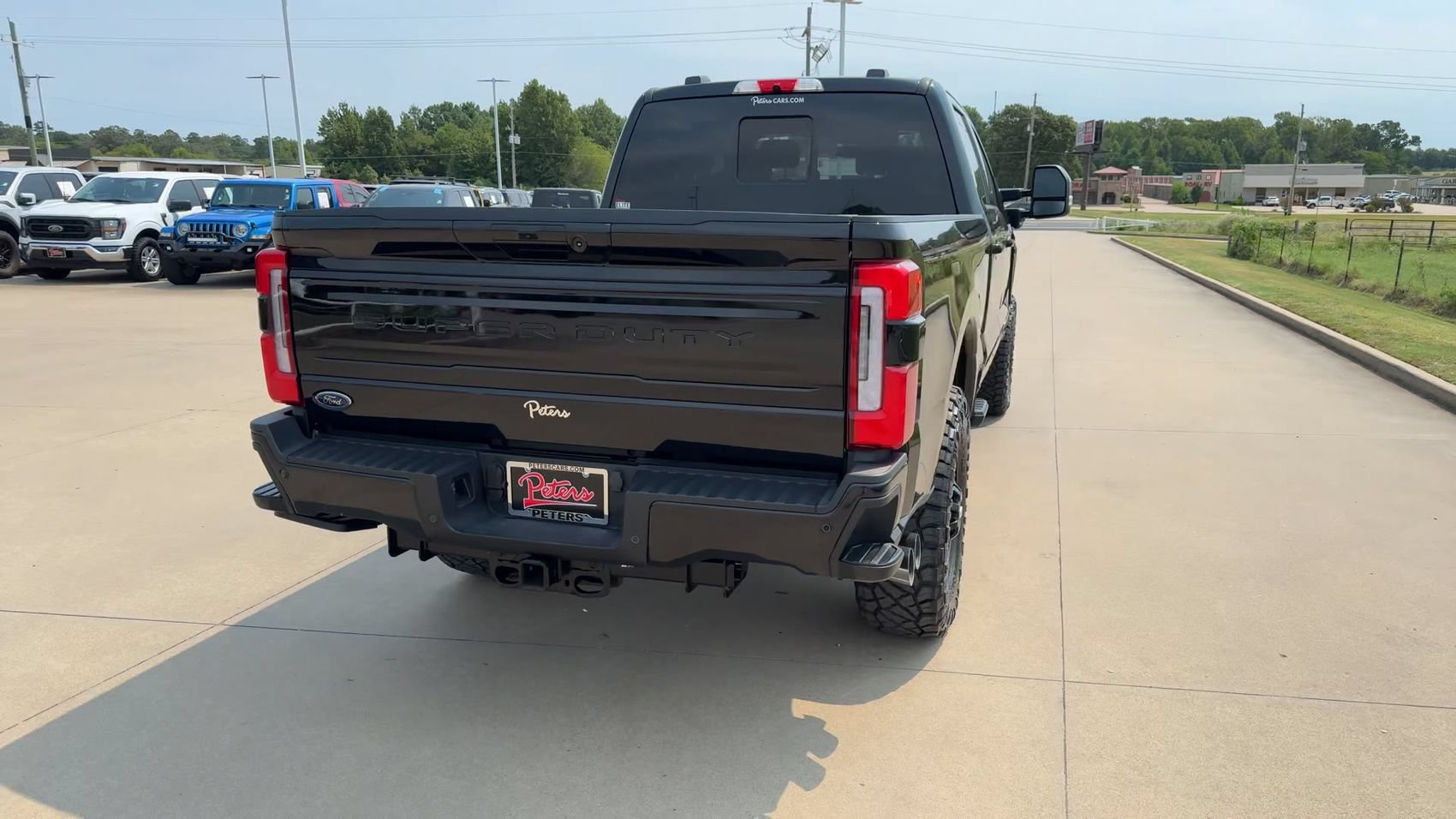 Used 2025 Ford F350 Platinum AWD/4WD image 8