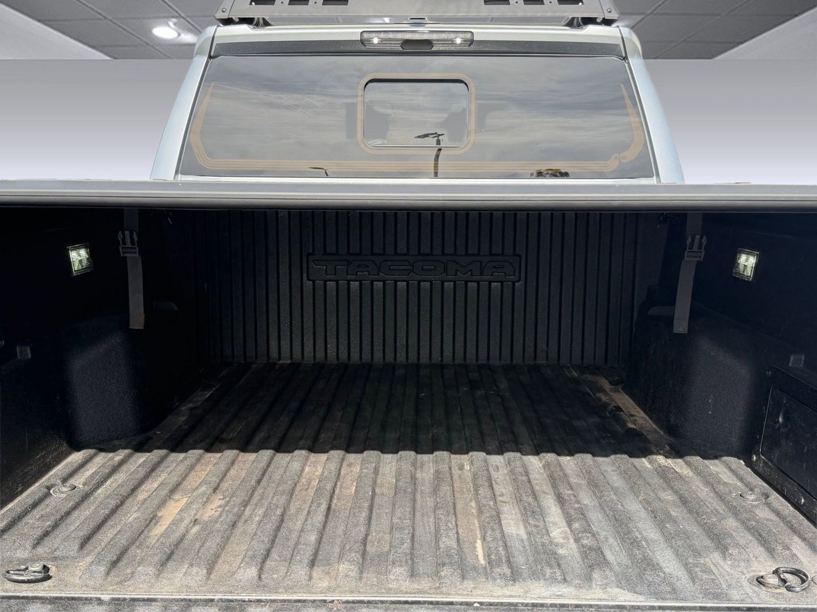 Certified 2024 Toyota Tacoma TRD Off-Road image 31