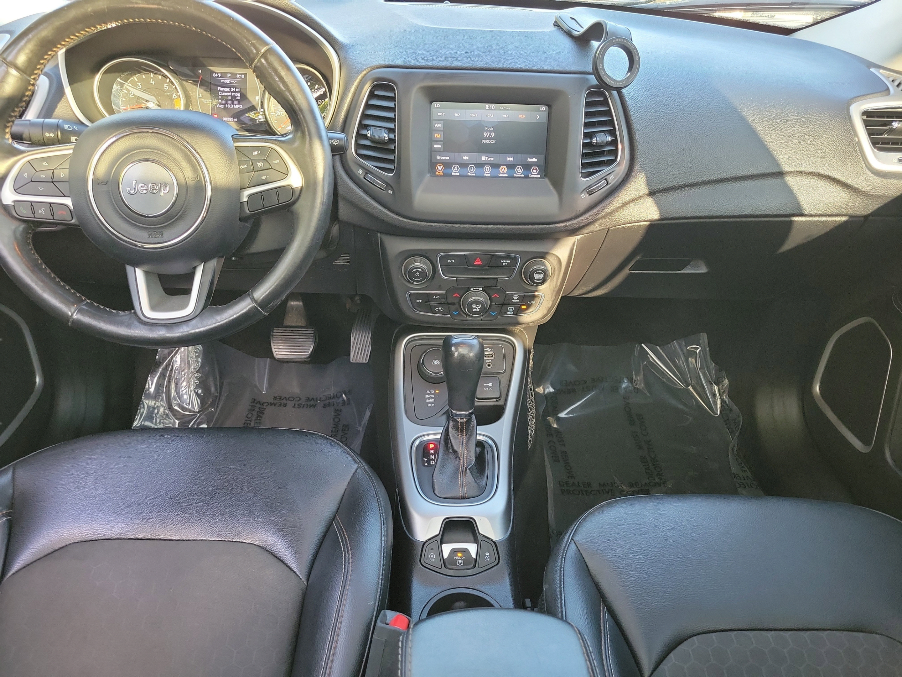 Used 2019 Jeep Compass Latitude w/ Cold Weather Group AWD/4WD image 9