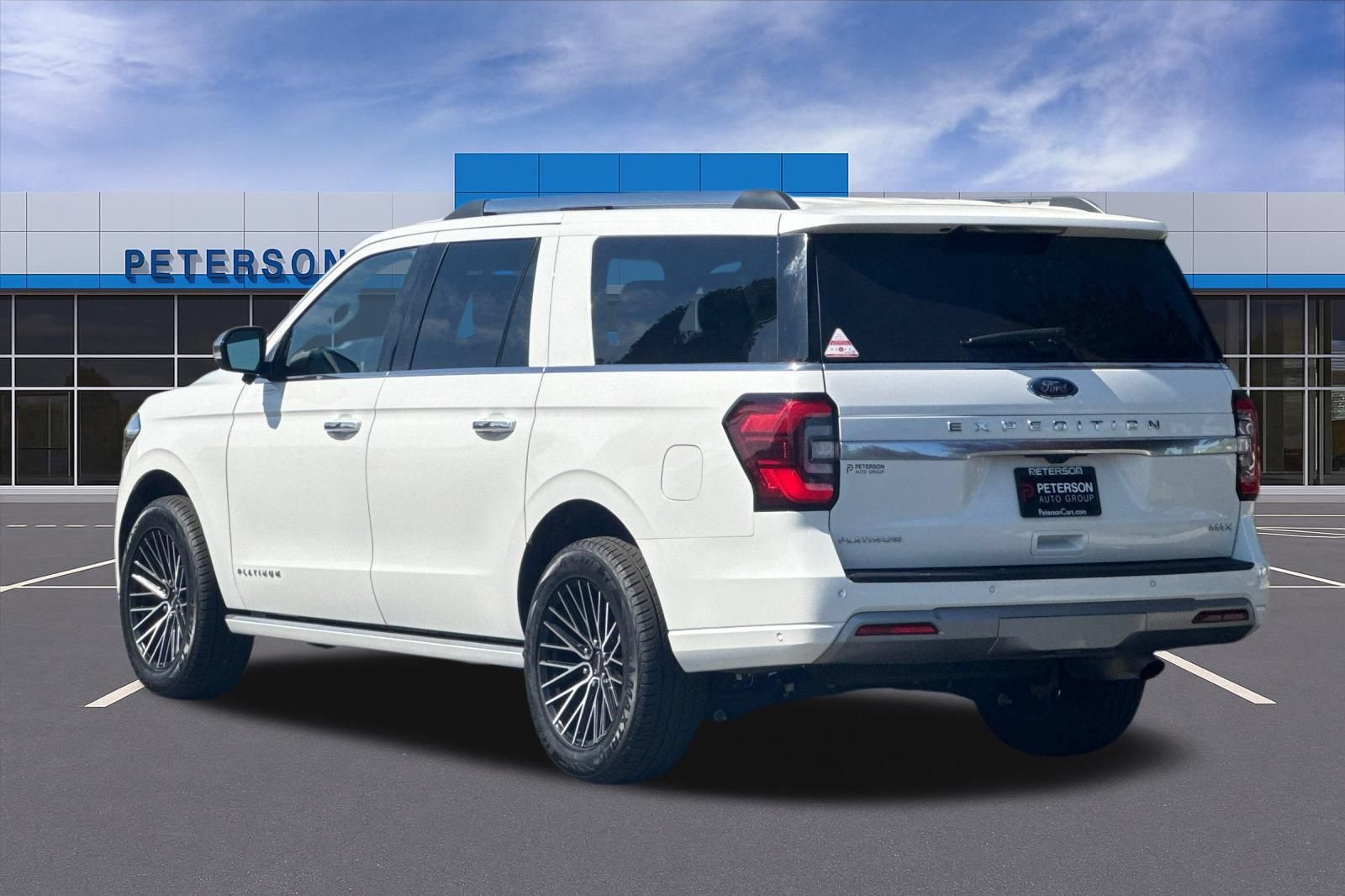 Used 2024 Ford Expedition Max Platinum AWD/4WD image 6